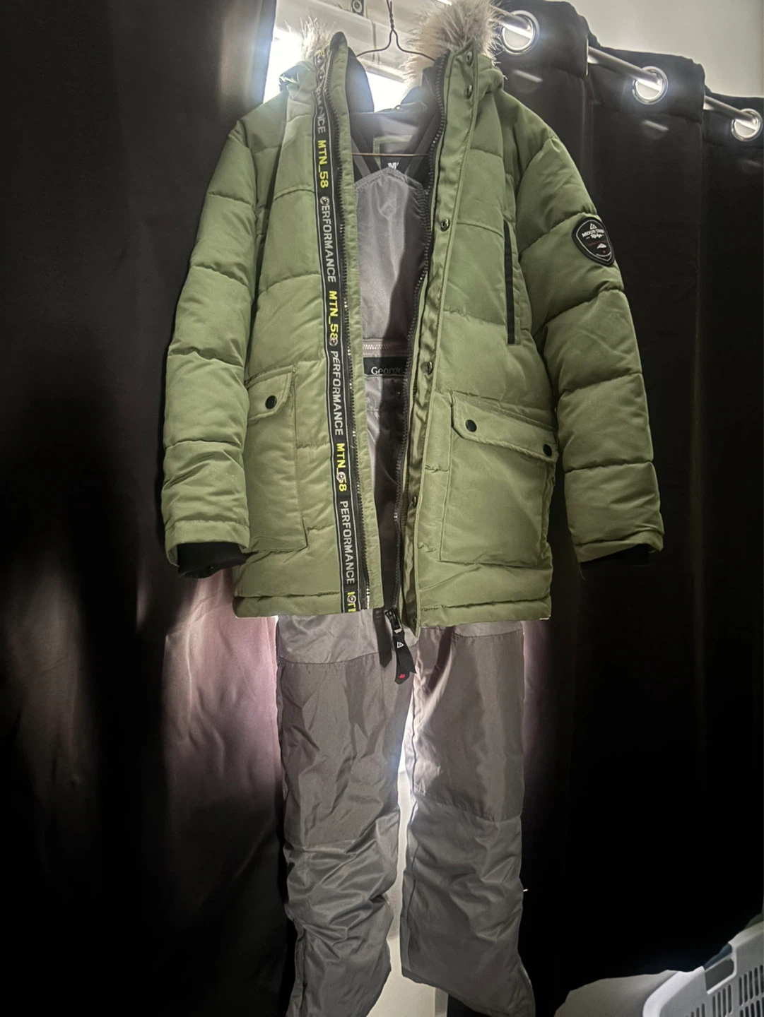 Mountain Ridge Outdoor Winter Jacket XL/TG - photo 2