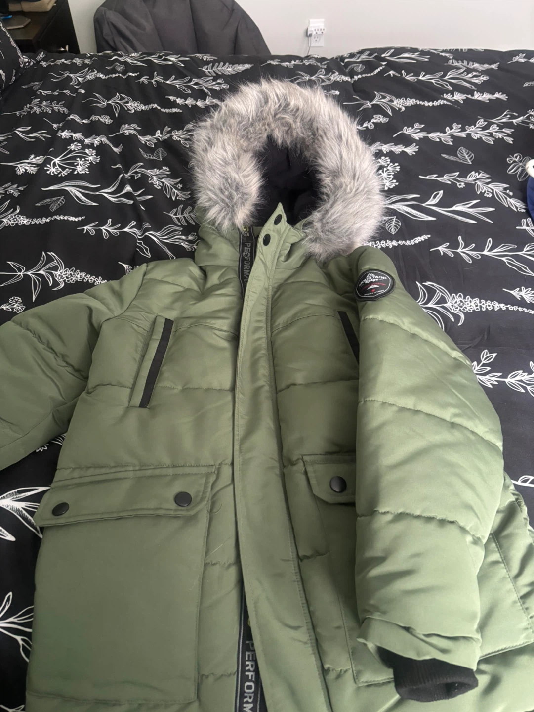 Mountain Ridge Outdoor Winter Jacket XL/TG