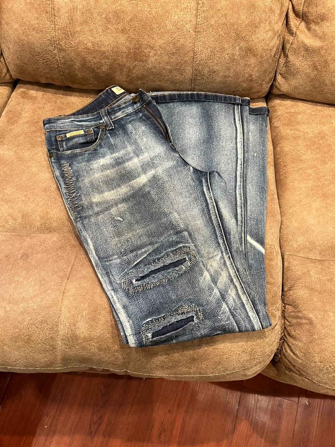 Daniel Jeans "Distressed" Blue Denim Flare Jeans Size 8 - photo 2