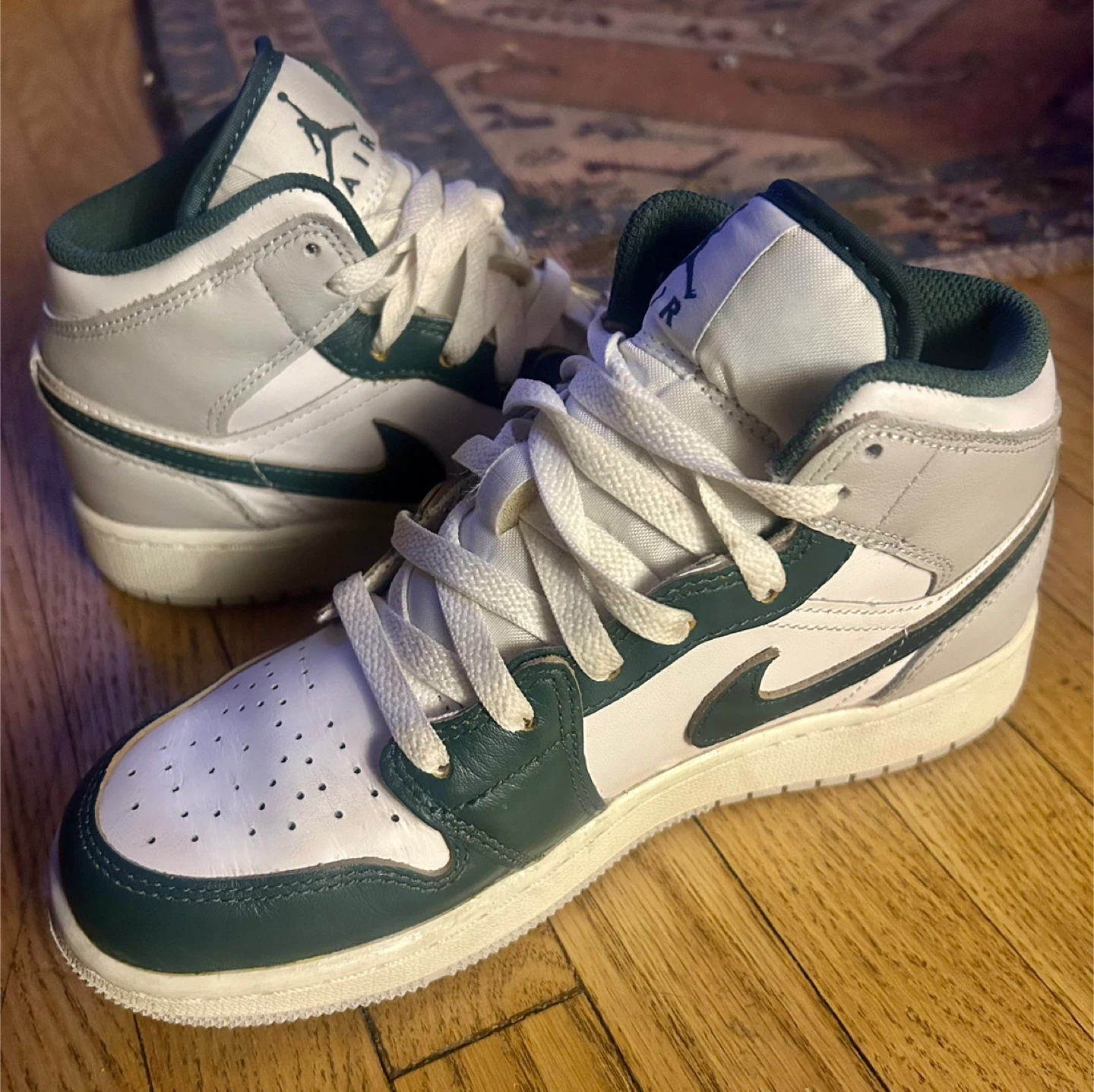 Air Jordan 1 Mid SE "Dark Teal" Sneakers - photo 3