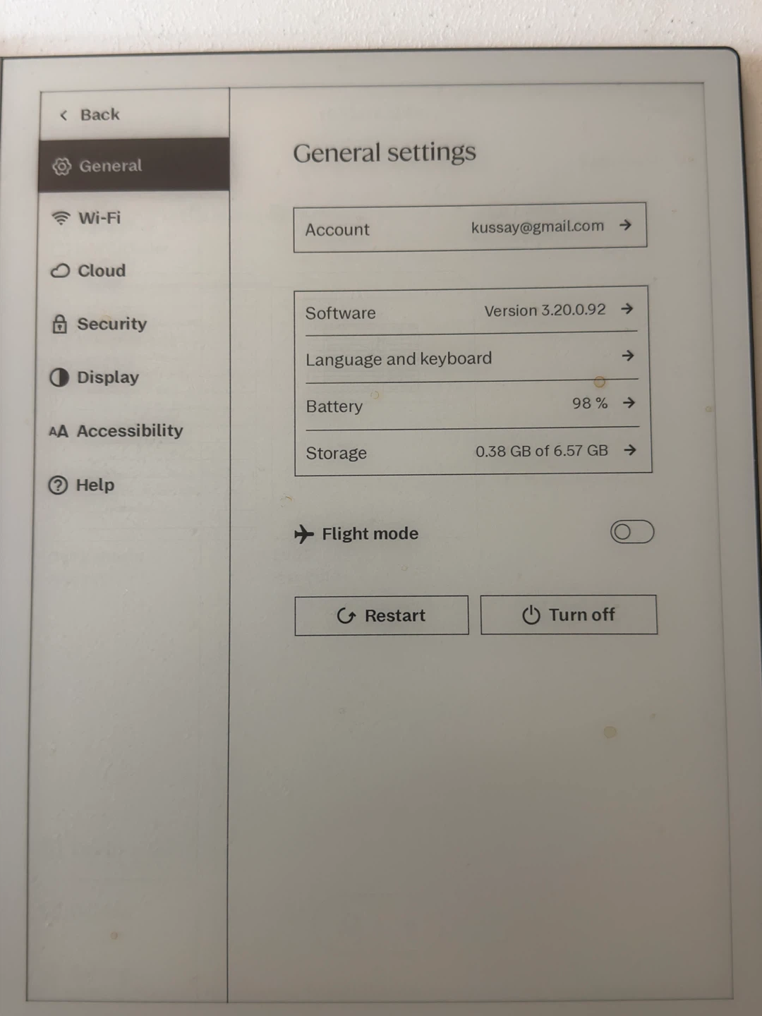 reMarkable 2 Paper Tablet with Stylus and cover - photo 2