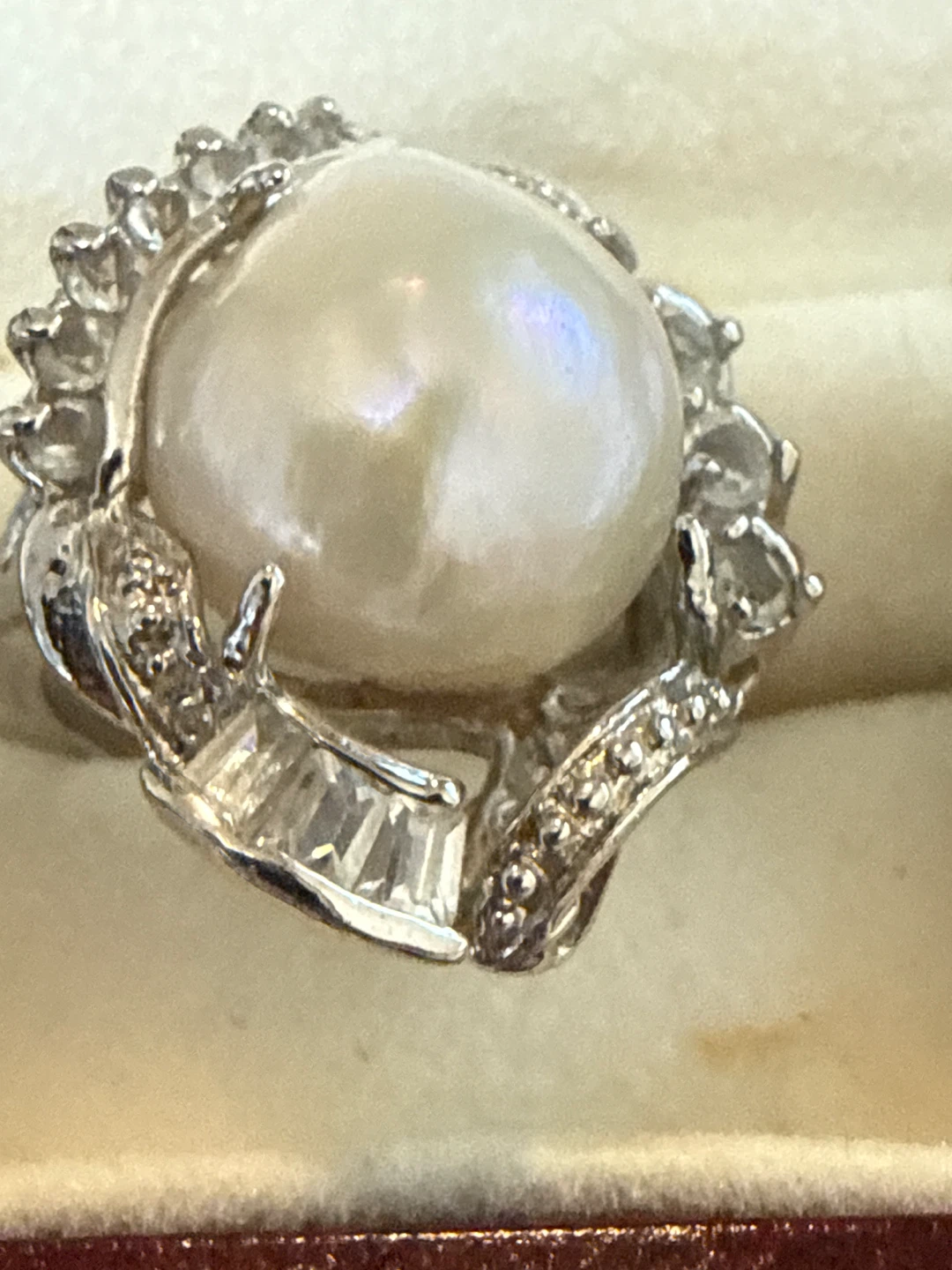 Vintage Pearl and Rhinestone Ring
