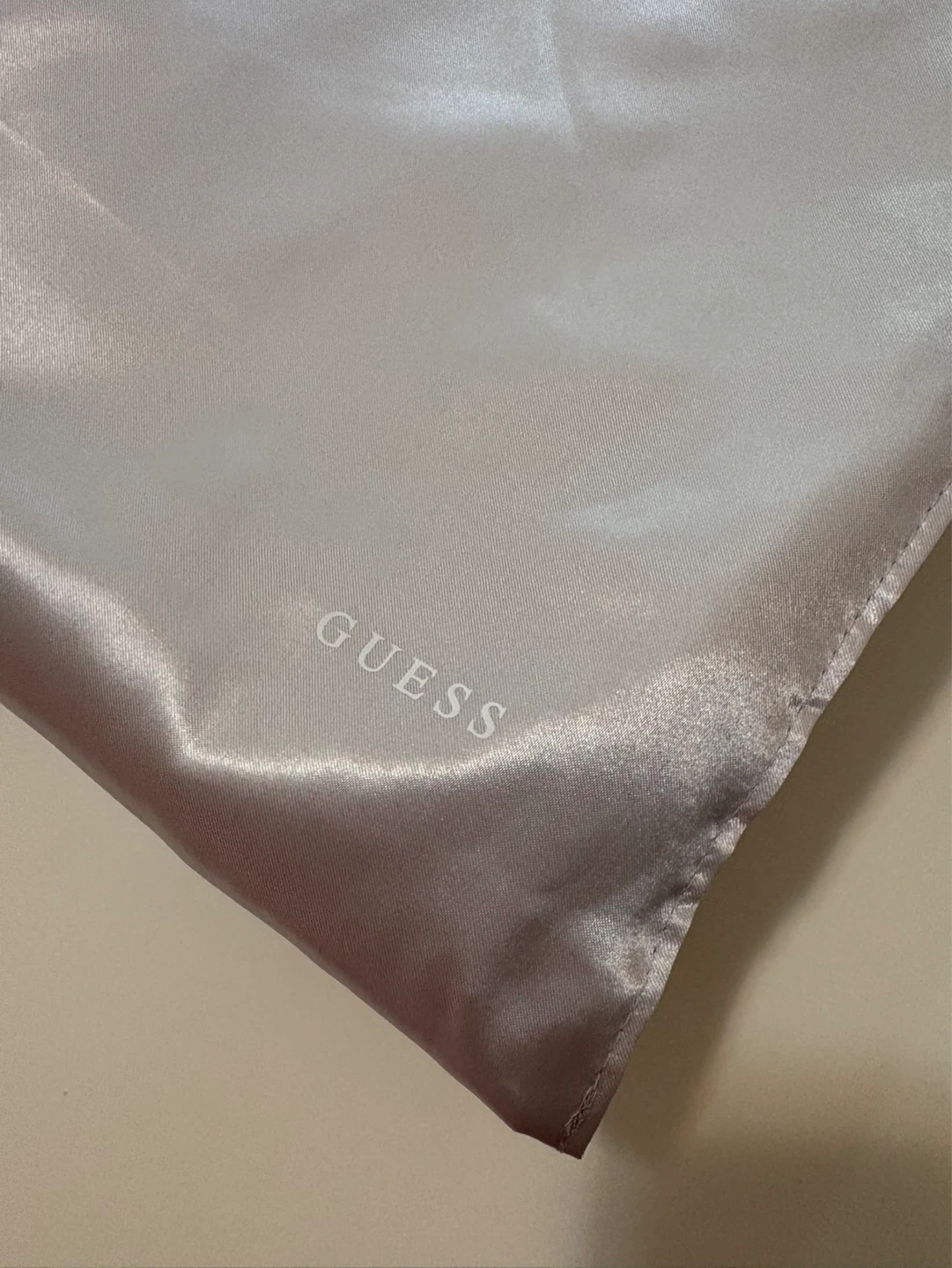 Guess Throw Blanket - photo 4
