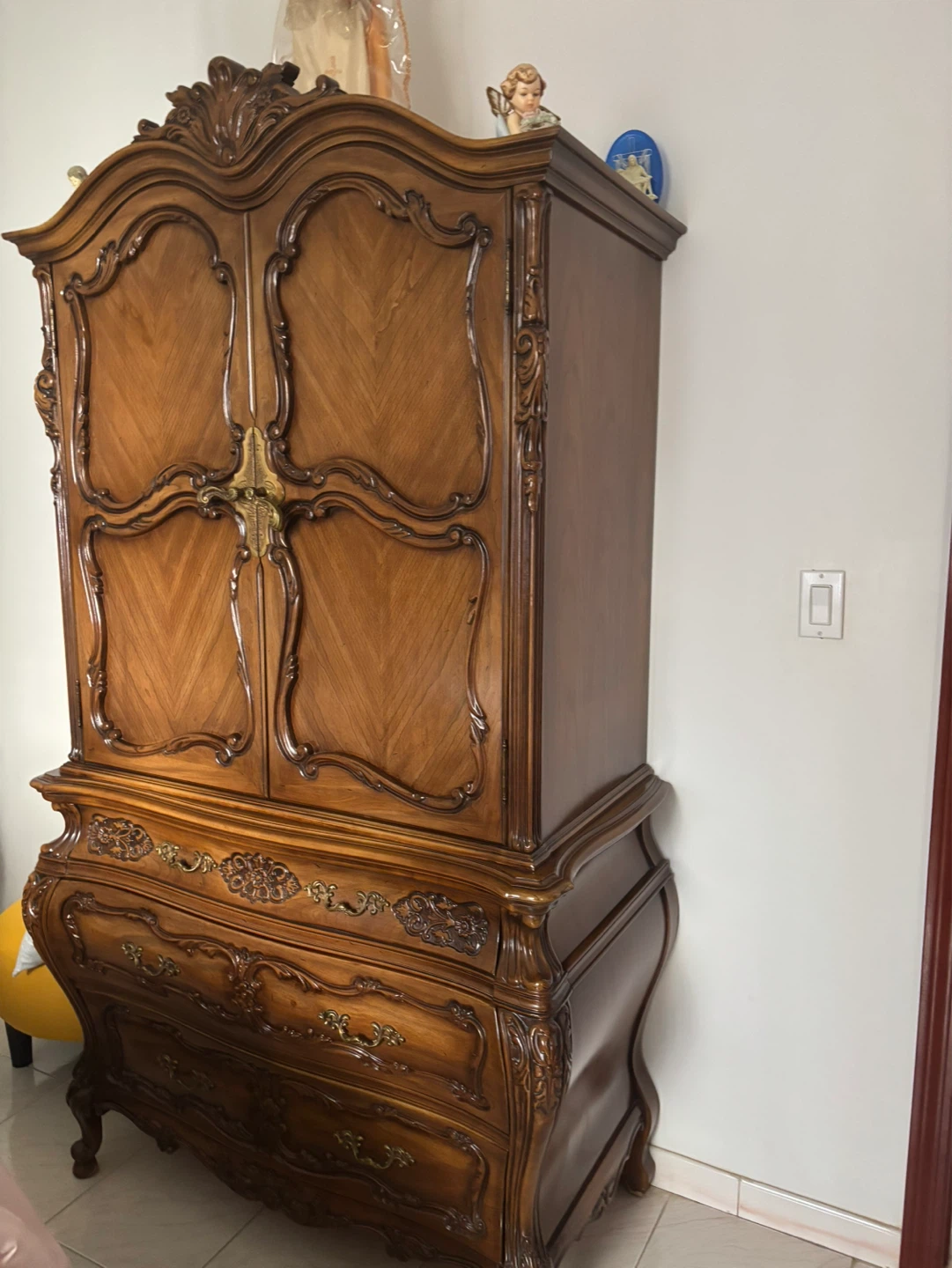 Antique Wooden Bedroom Set with Mirror