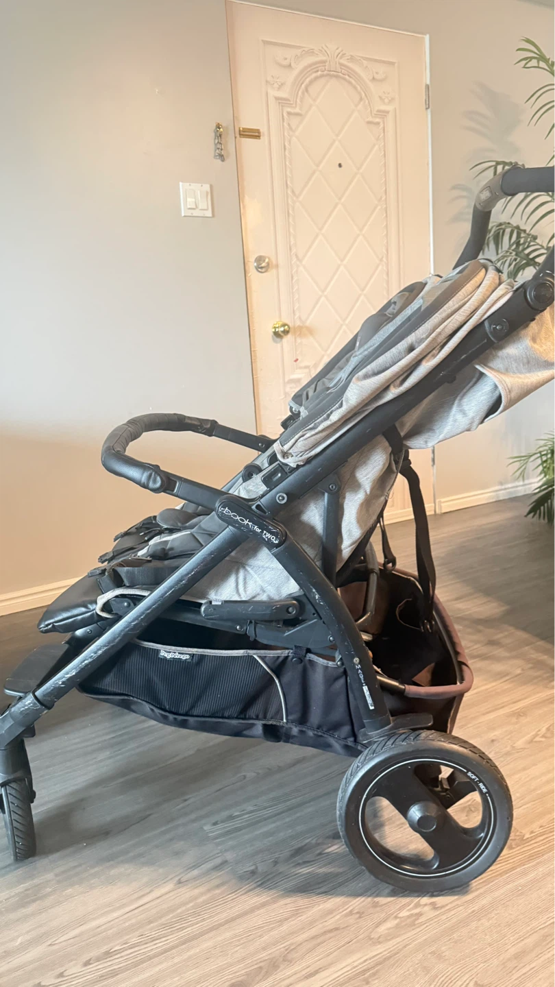 Peg Perego Twin Stroller - photo 2