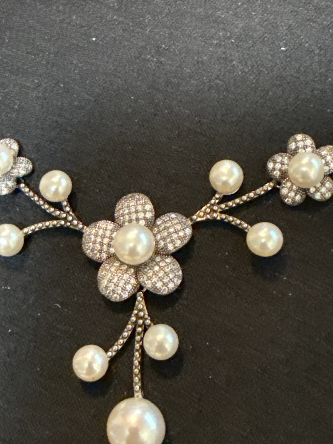 Pearl Necklace with Floral Clasp - photo 2