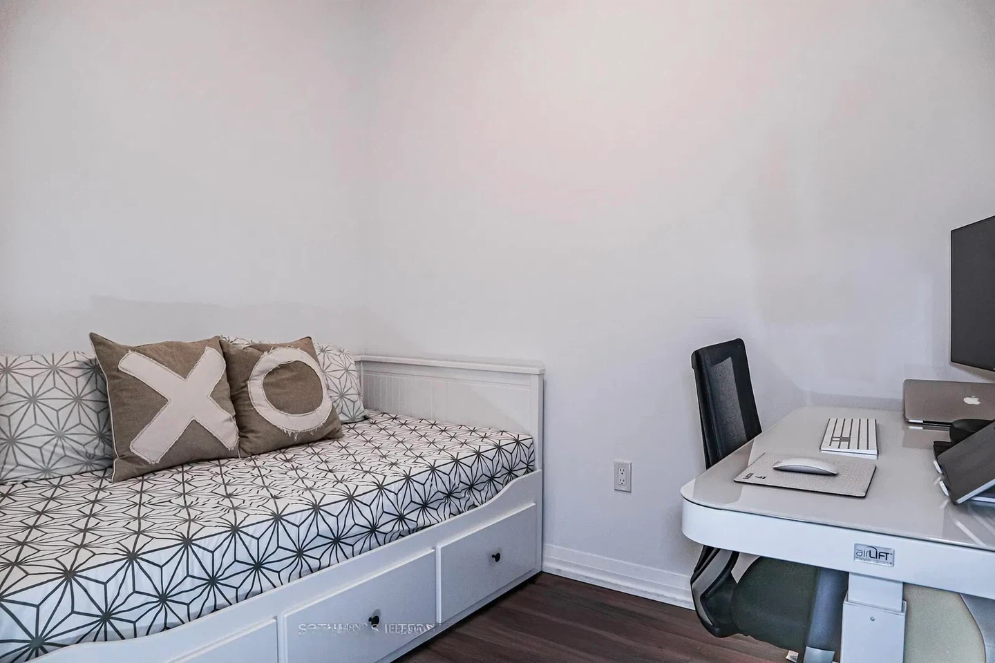 IKEA White Daybed with Storage Drawers and 2 twin mattress