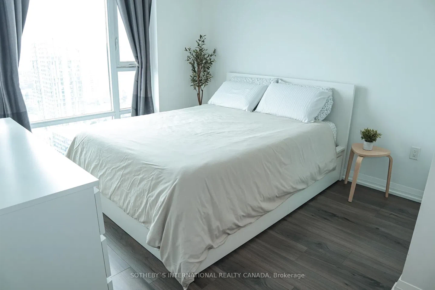 IKEA MALM Bed Frame with Storage Drawers