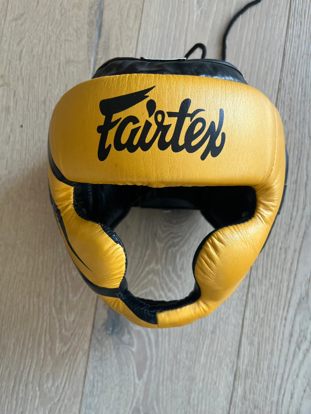 Rival RB7 Boxing Gloves & Fairtex Headgear - photo 3