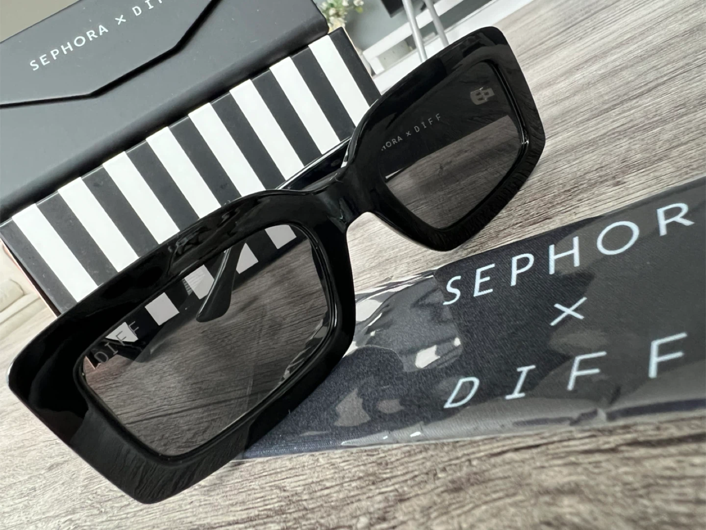 Sephora x DIFF Sunglasses Black - photo 3