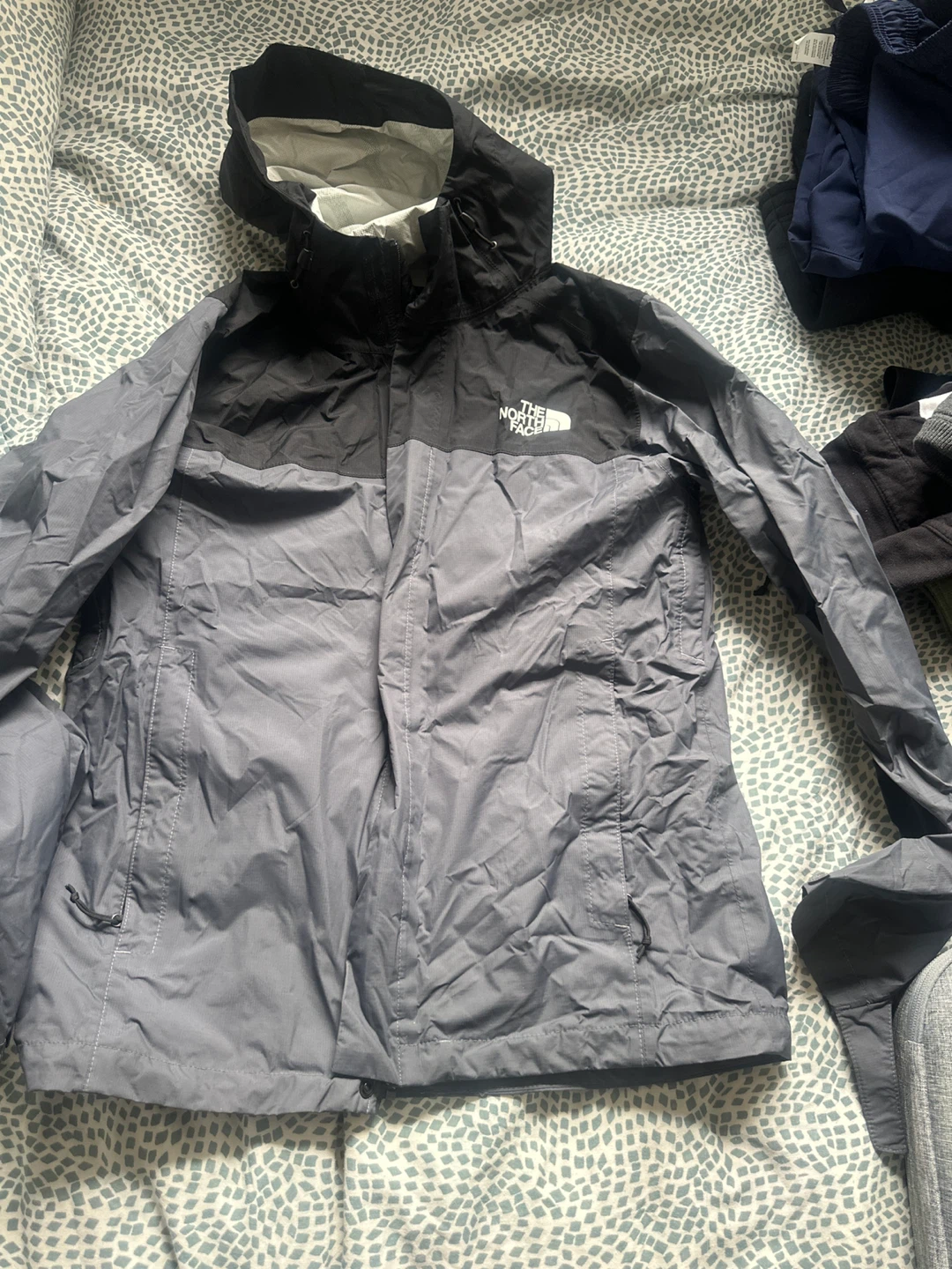 The North Face Men's Medium Jacket