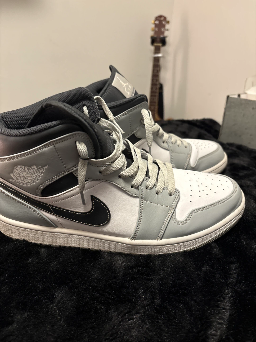 Air Jordan 1 mid grey - photo 2