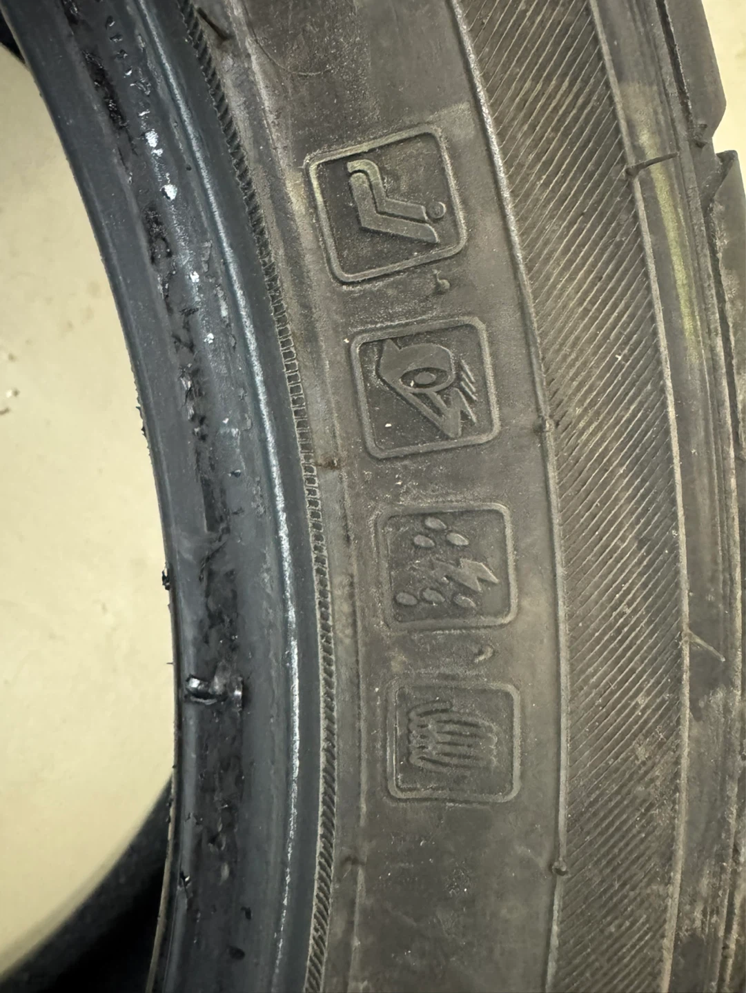 All season 235/45 ZR18 tires, barely used. - photo 4
