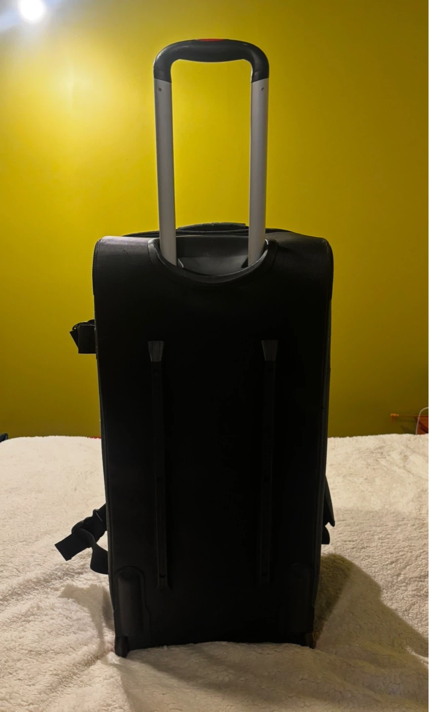 Ful Rolling Luggage Duffel Bag
