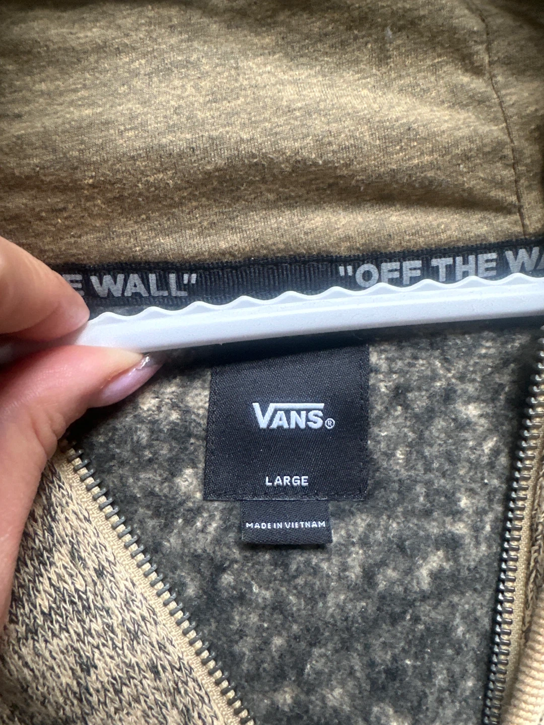 Vans "Off The Wall" Quarter-Zip Hoodie - Large - photo 3