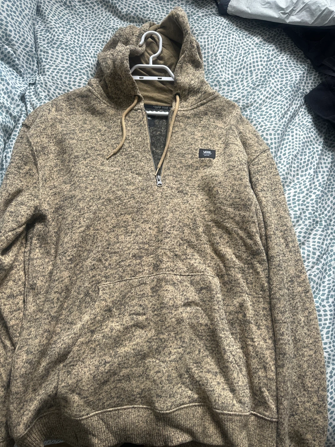 Vans "Off The Wall" Quarter-Zip Hoodie - Large