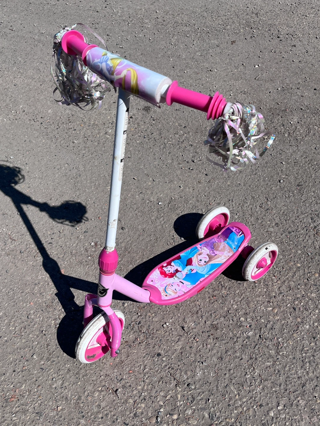 Huffy 3-Wheel Kids Scooter - Pink