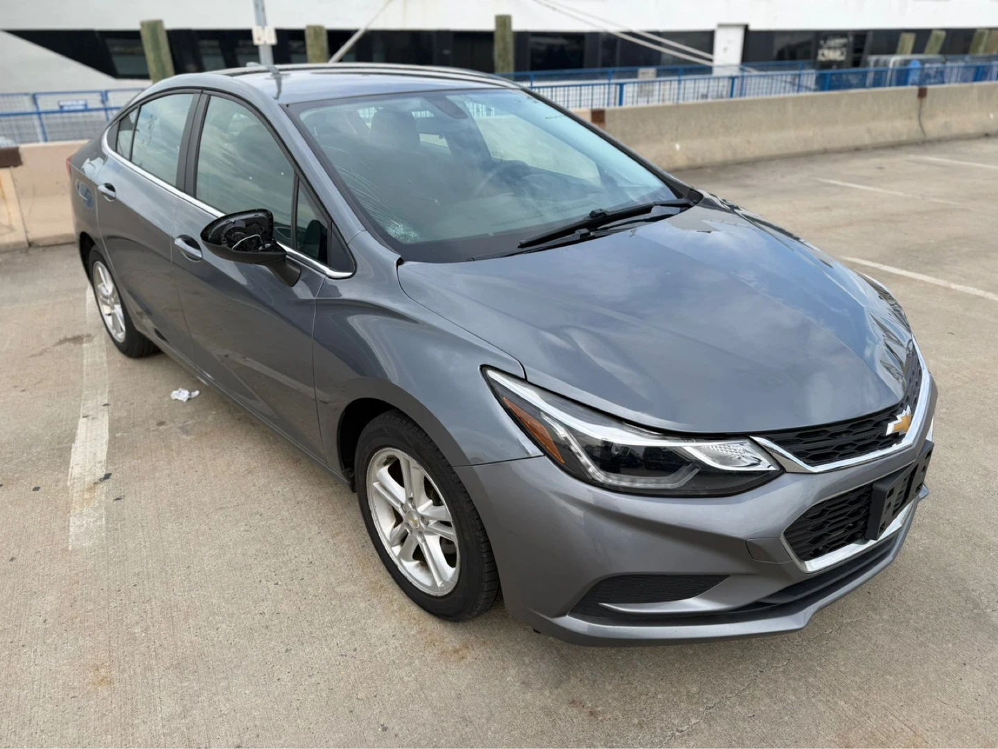 2017 Chevrolet Cruze LT Sedan - photo 3