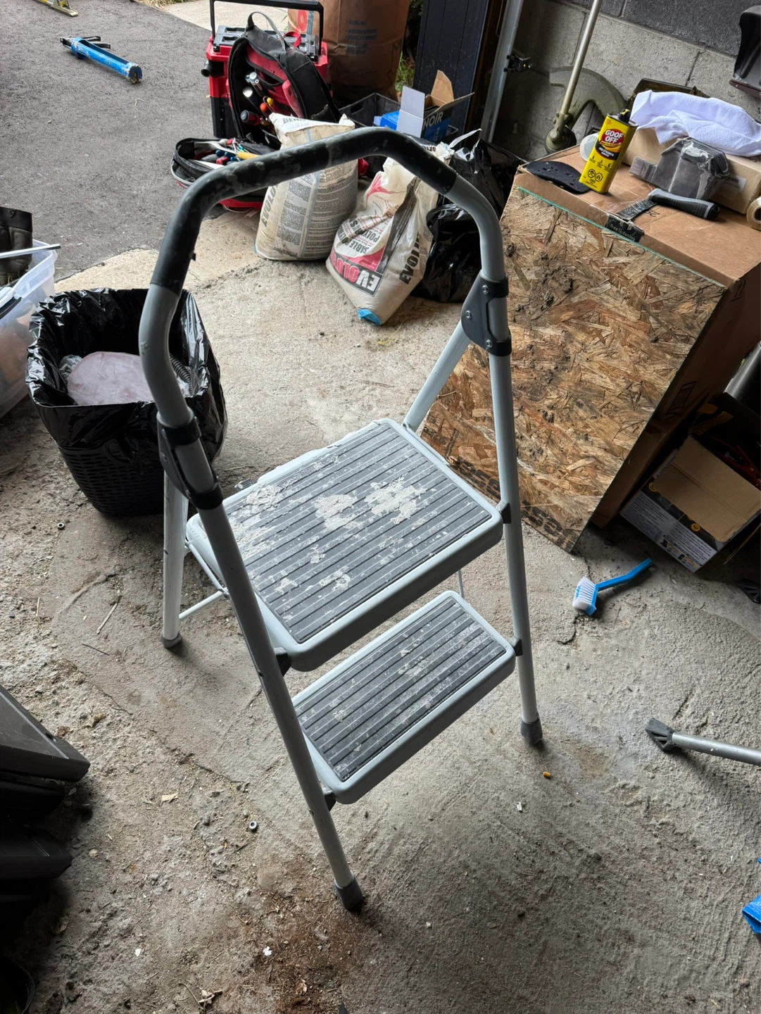 Gorilla Ladders Step Stool