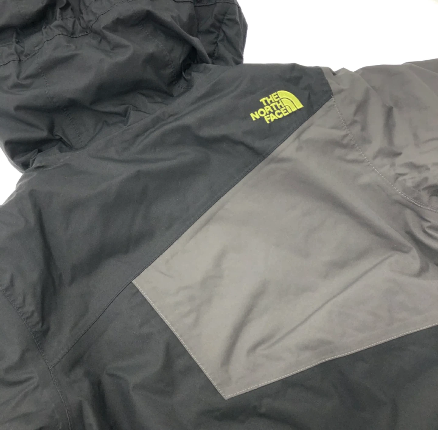 The North Face Boys XL/TG (18/20) Jacket - photo 3