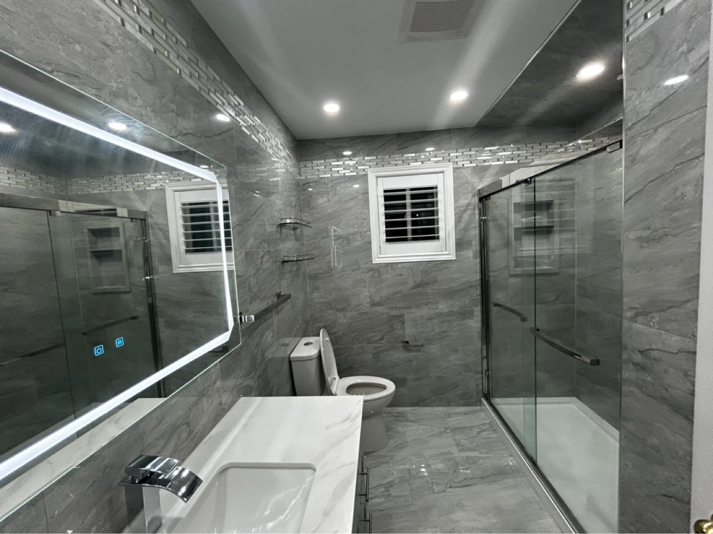 2 Bedrooms for Rent! - photo 3