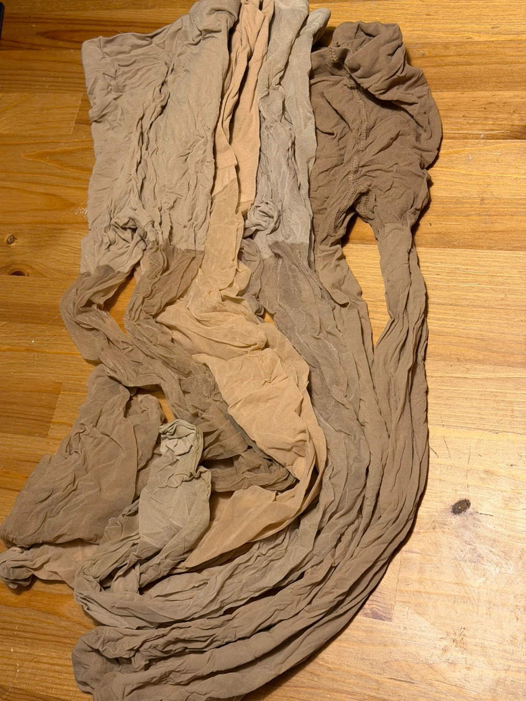 Sheer Pantyhose Assorted Nude Tones - photo 2