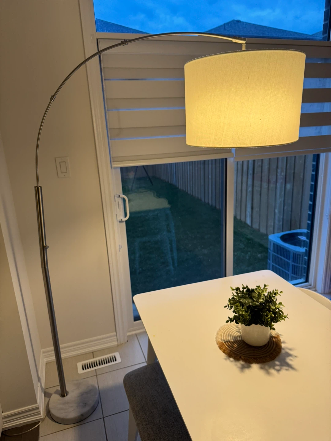 Arc Floor Lamp with Marble Base - photo 4