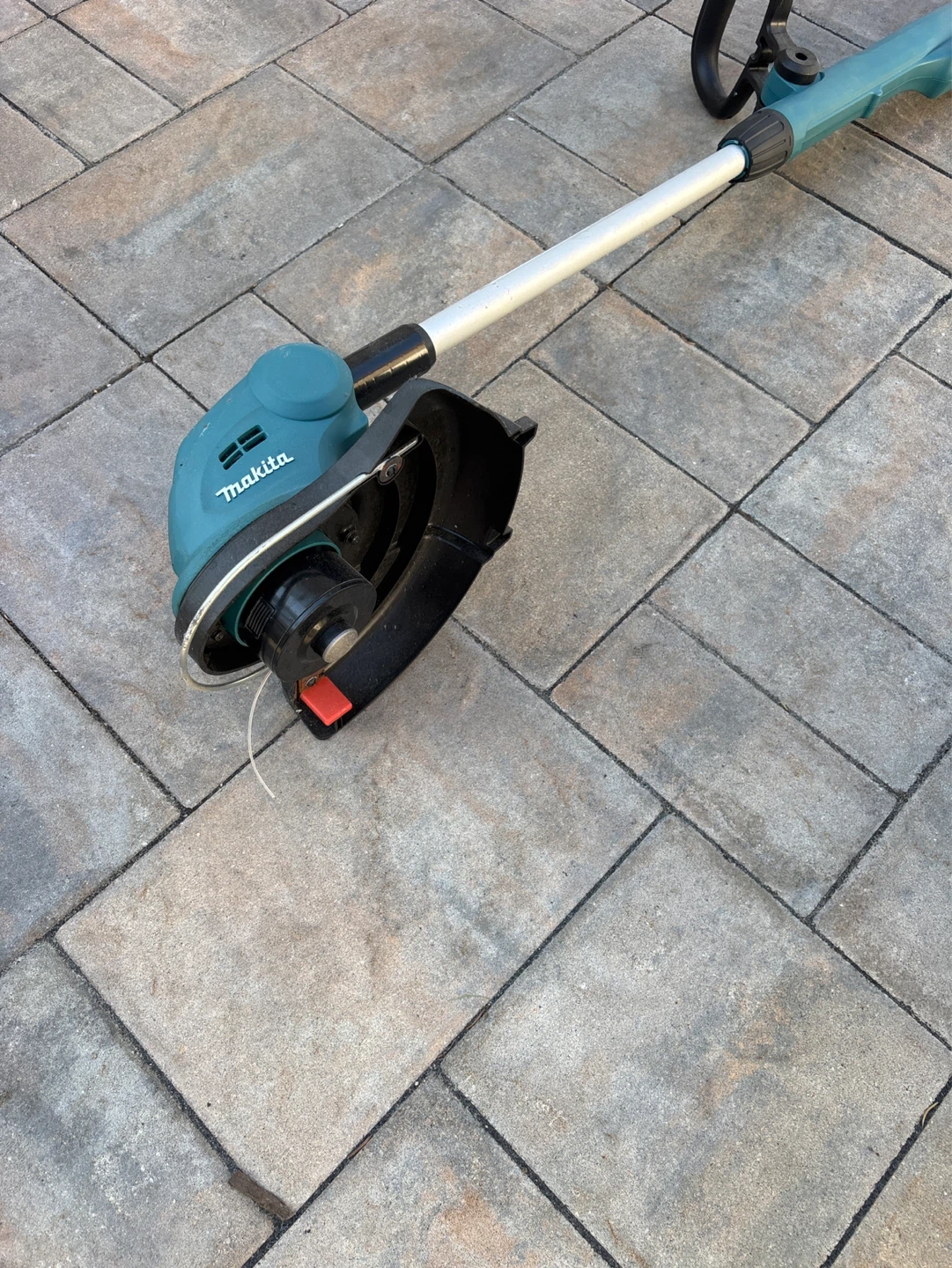 Makita String Trimmer - photo 2
