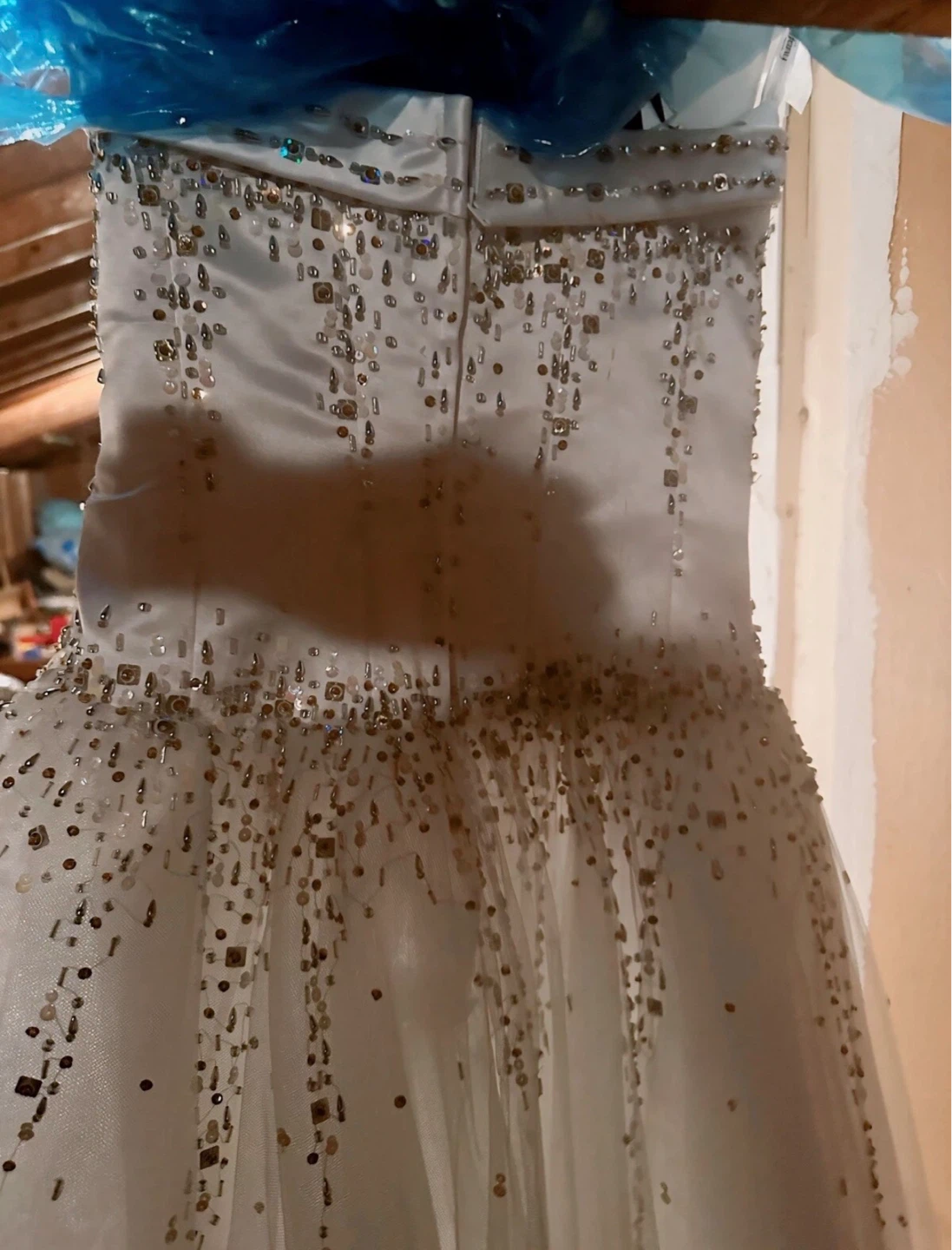 White Beaded Strapless Gown - photo 4
