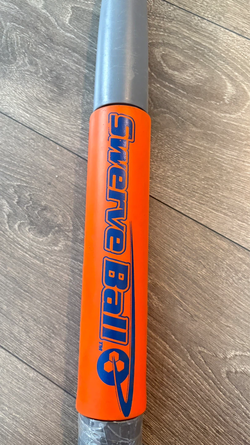 Swerve Ball Bat Toy - photo 2