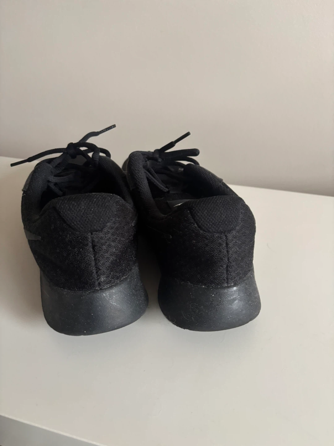 Nike Tanjun Women's Running Shoes Black Size 9.5 - photo 2