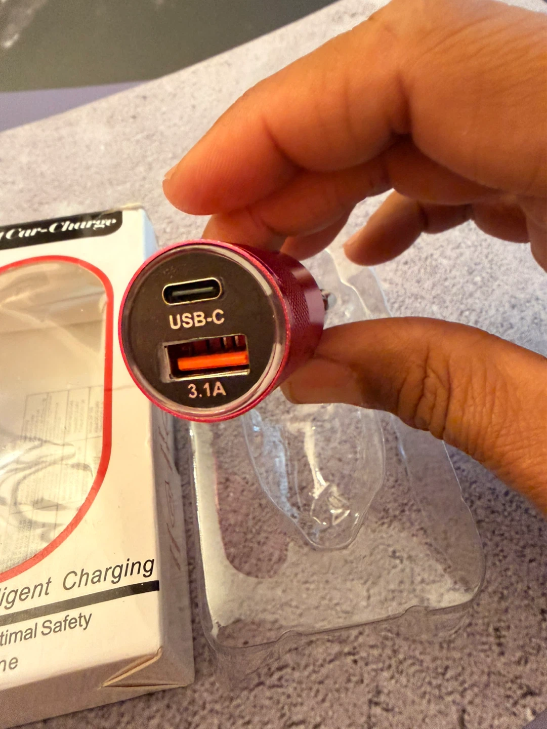 Fast Car Charger with USB-C & 3.1A Port - photo 2