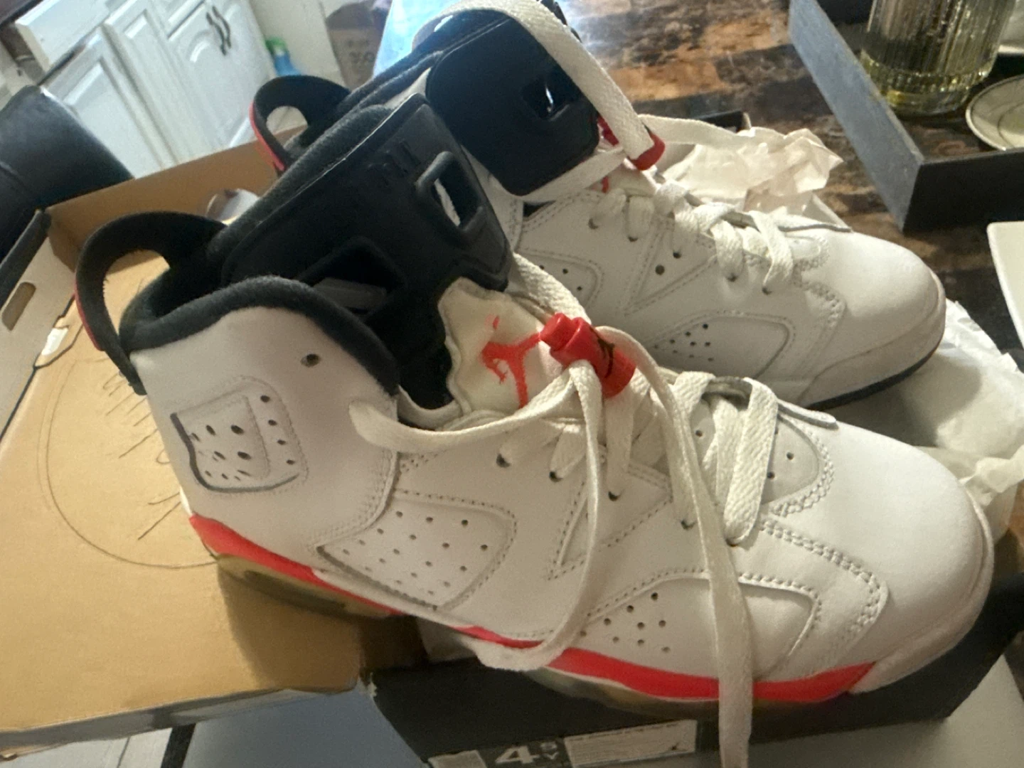 Air Jordan 6 Retro BG - White/Infrared-Black