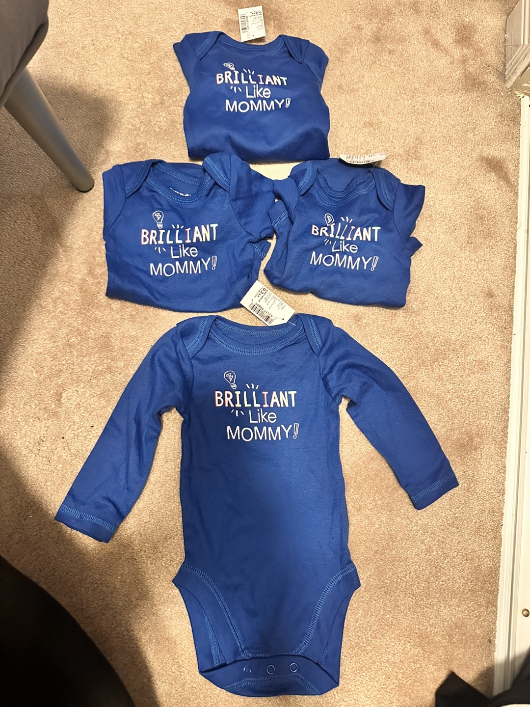 Set of 4 onesies 0-3 months new