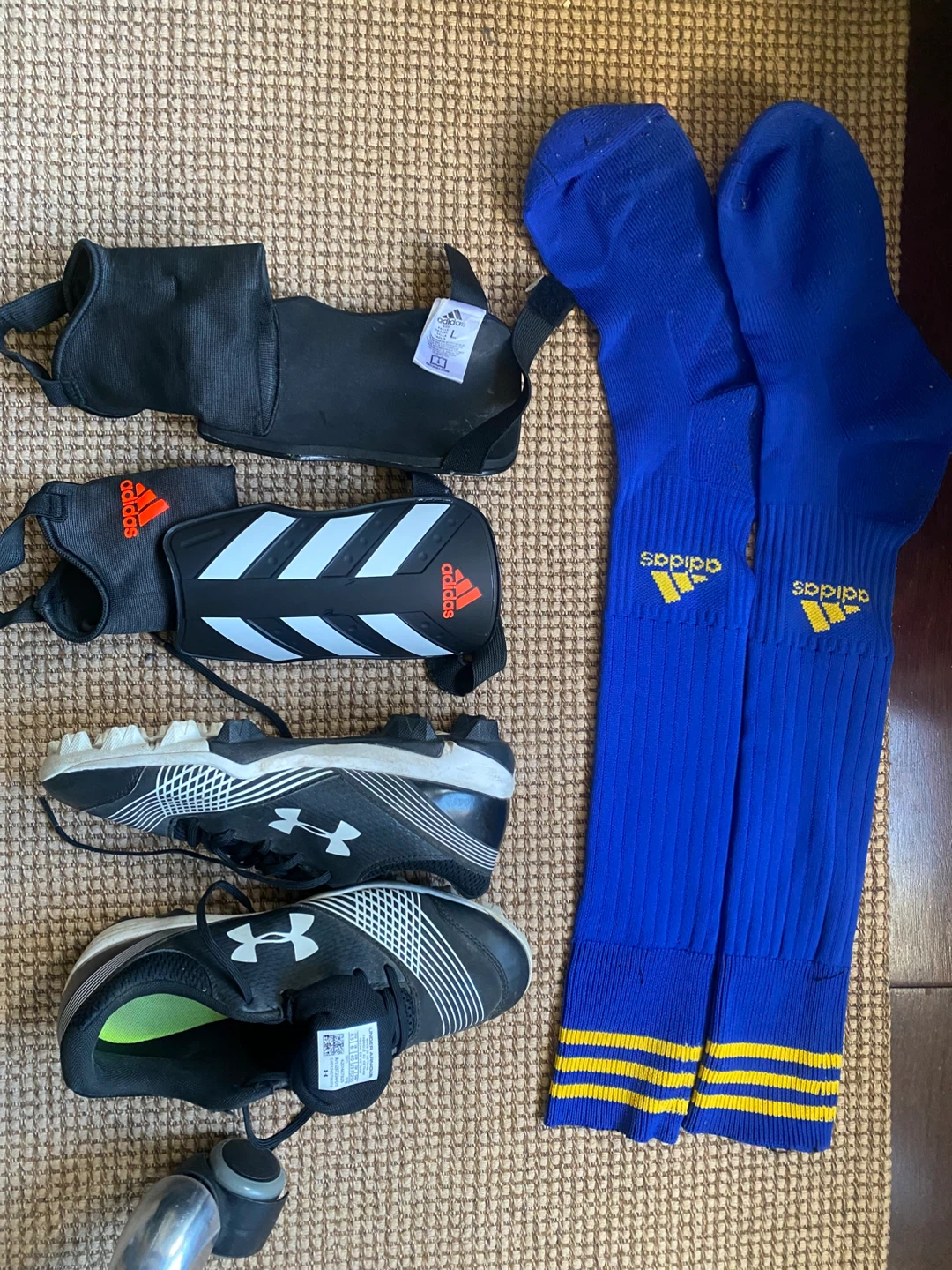 Soccer Cleats, Shin Guards, and Socks Bundle - photo 2