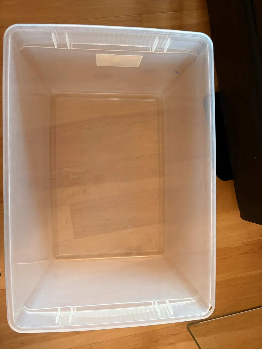 Sterilite ClearView Storage Bin with Lid