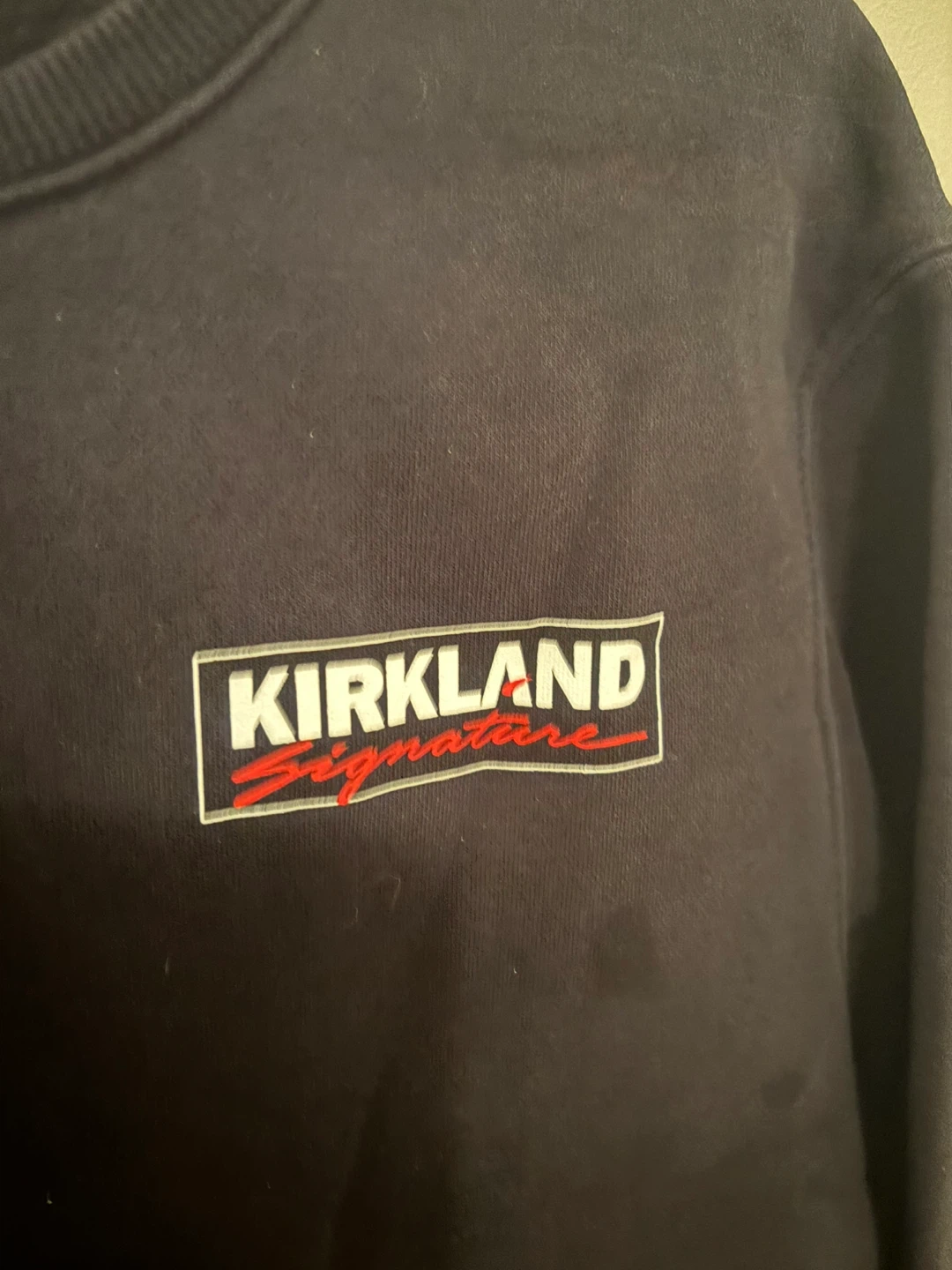 Kirkland Signature Black Crewneck Sweatshirt - photo 3