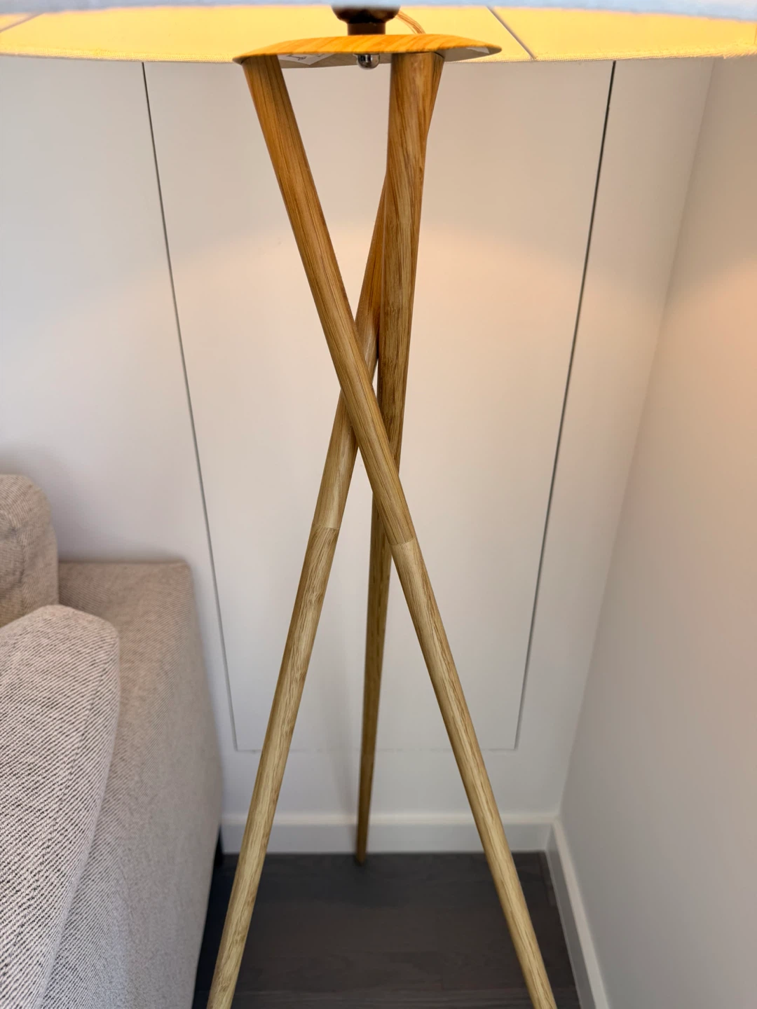 Wooden Tripod Floor Lamp with Drum Shade - photo 2