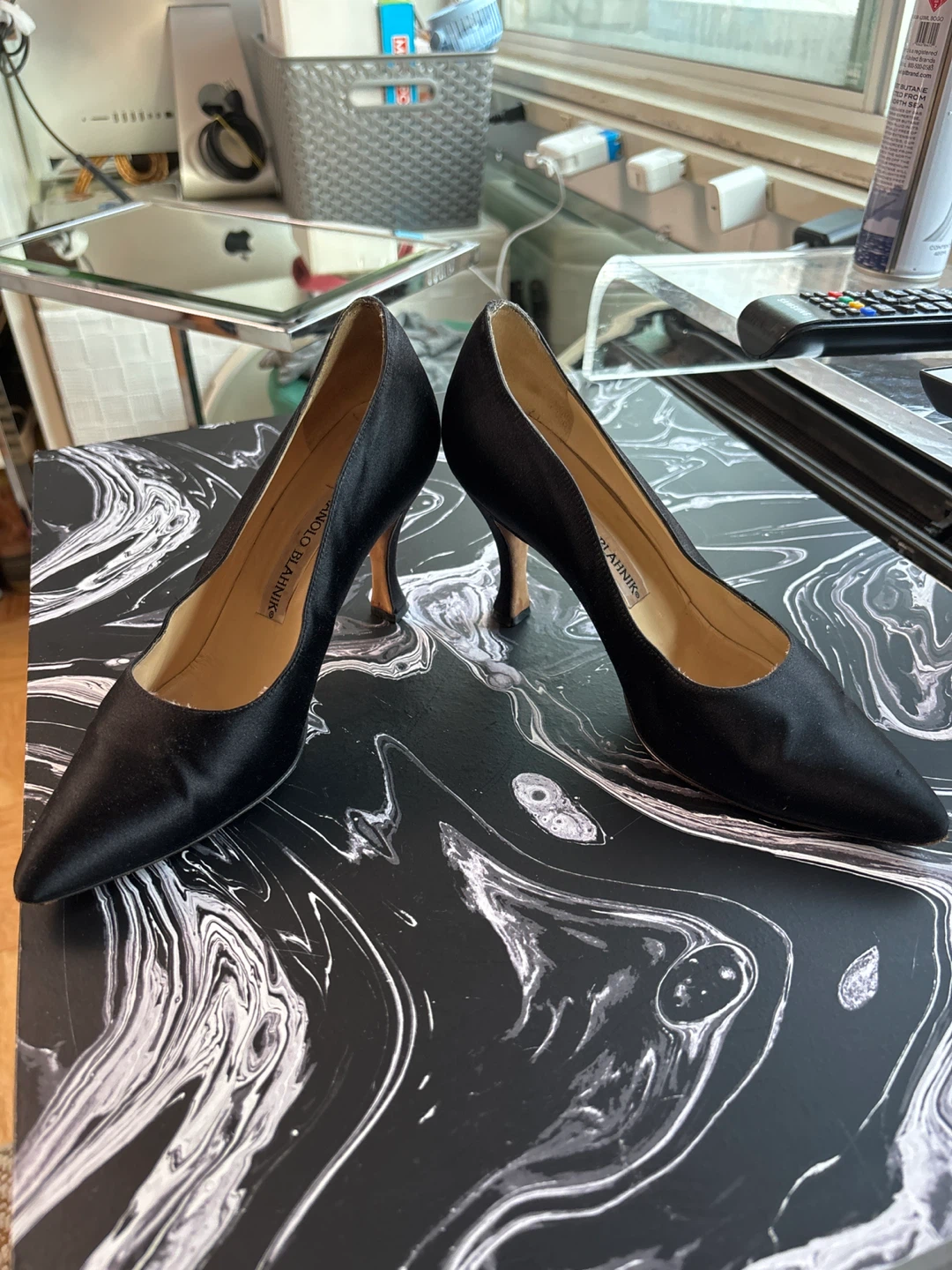 Manolo Blahnik Black Satin Pointed Toe Pumps - photo 2