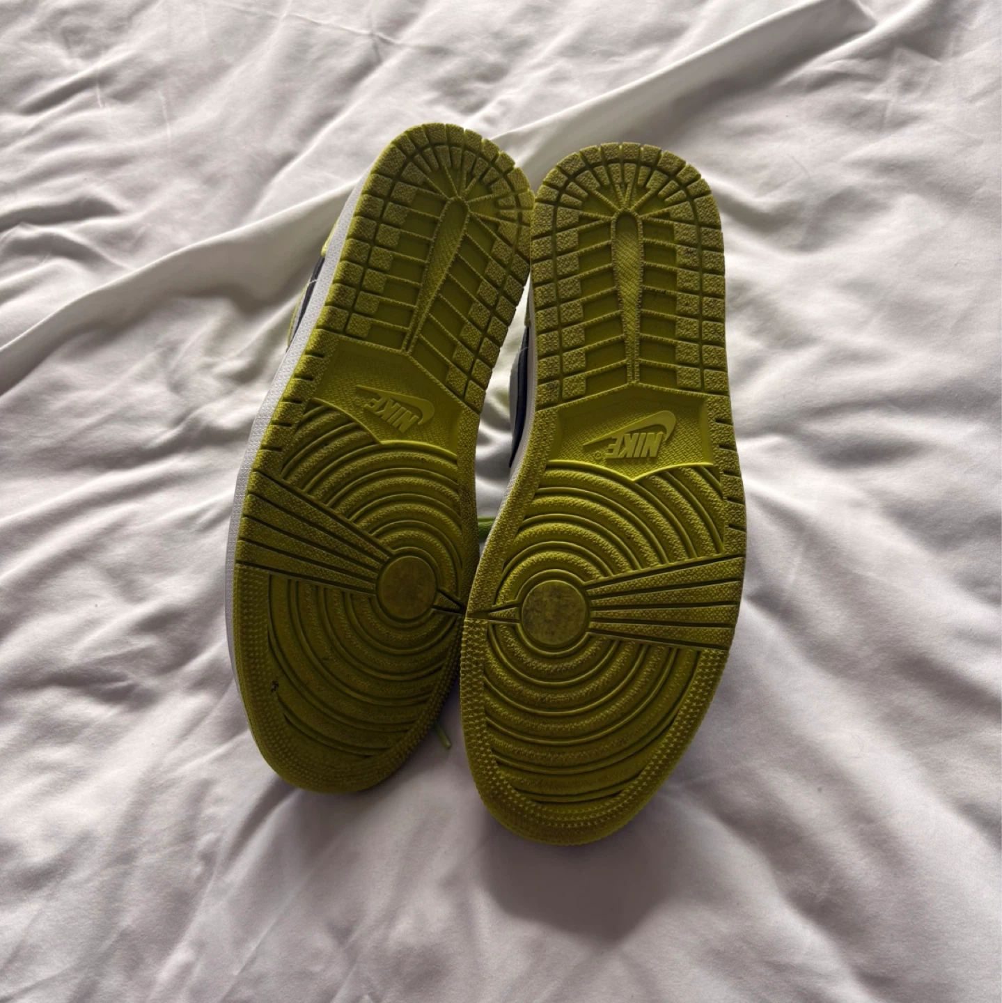 Jordan 1 low black cyber - photo 5