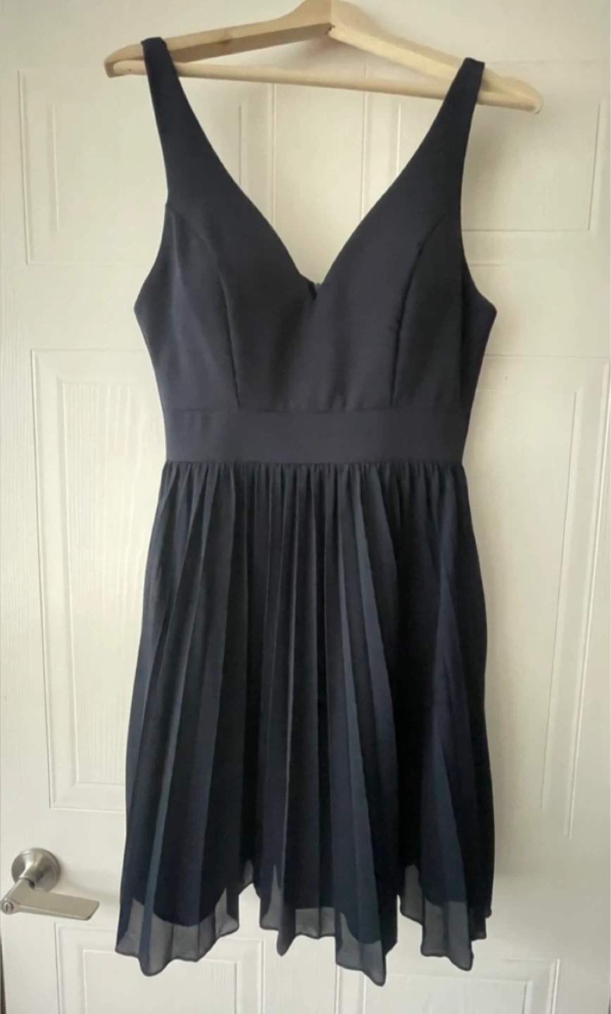 Wal G Navy Blue Sleeveless Pleated Wedding Guest Dress Size M - photo 5