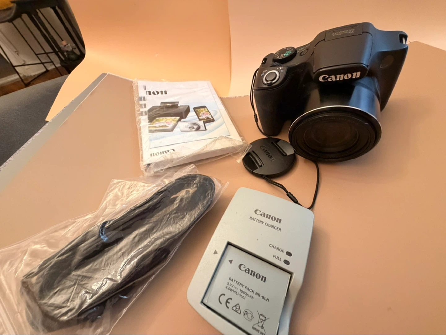 Canon SX530 HS 16.0 Mega Pixels Digital Camera