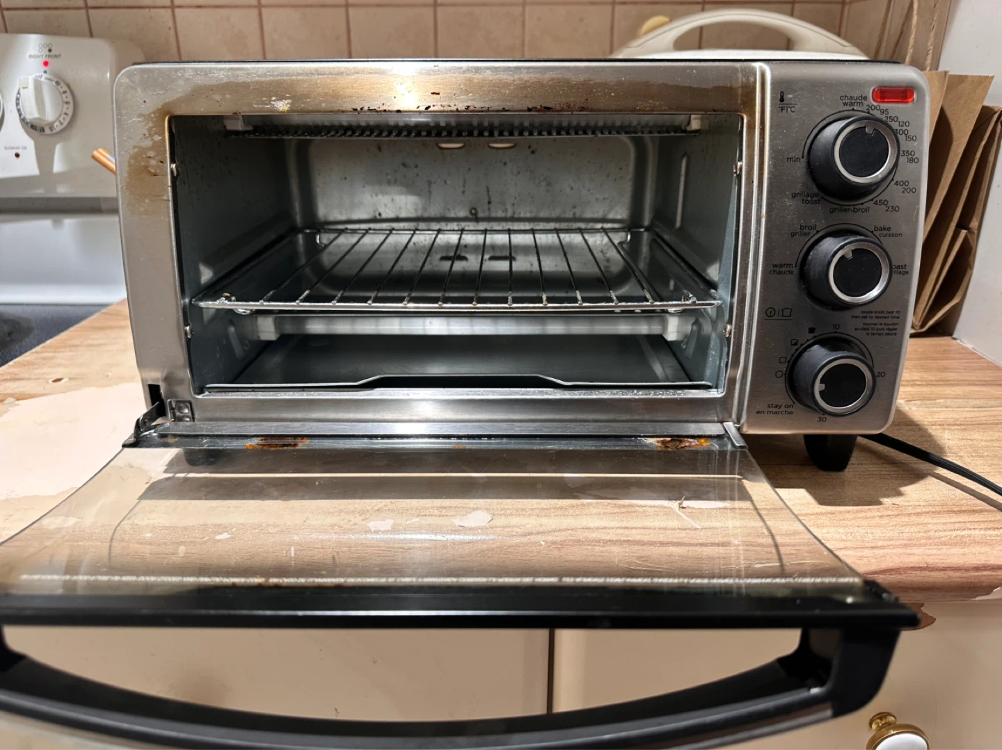 Black+Decker Toaster Oven - photo 2