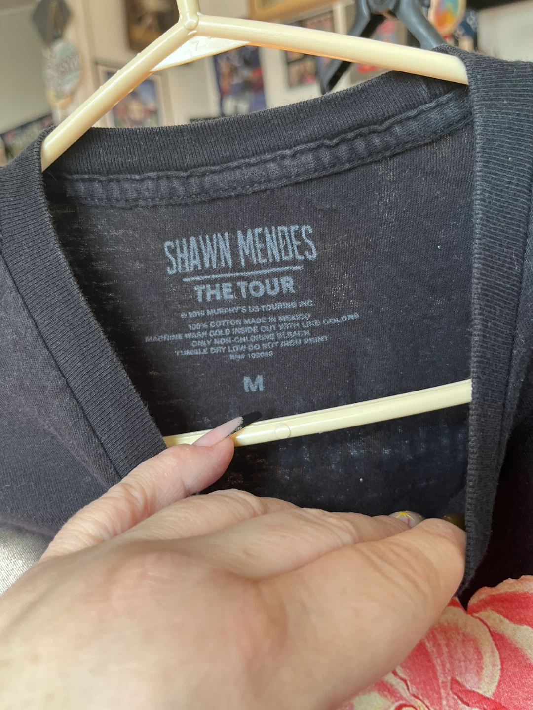 Shawn Mendes The Tour T-Shirt Size Medium - photo 3