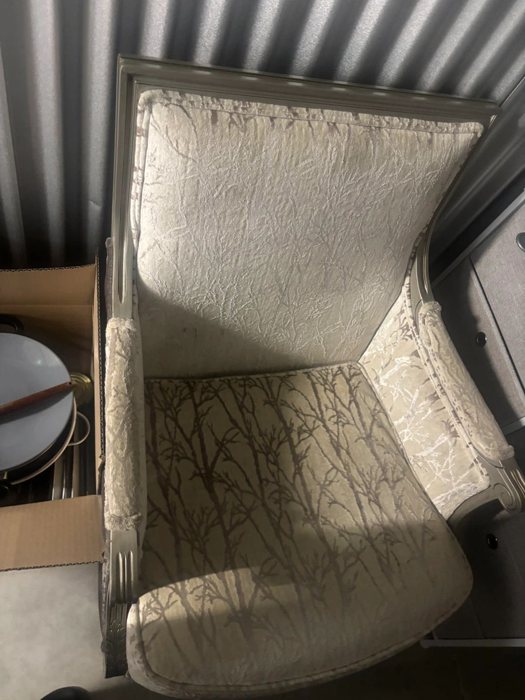 Armchair with beautiful design - Moving Out Sale