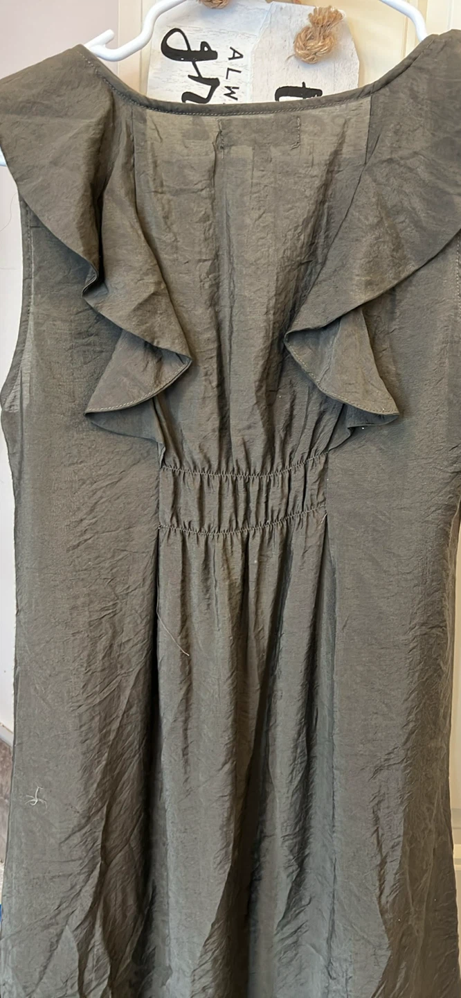 Papillon Sleeveless Ruffled Dress with Pockets - photo 3
