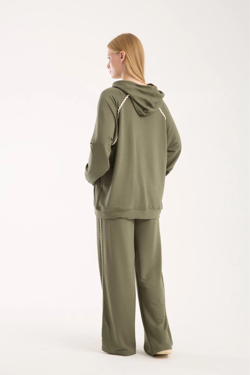 Women's Green Hooded Tracksuit - photo 5