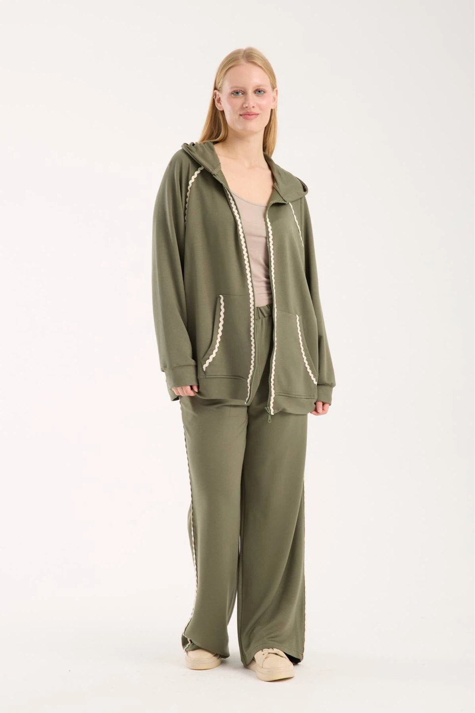 Women's Green Hooded Tracksuit - photo 2