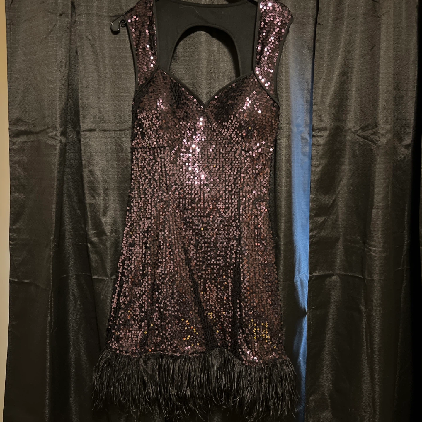 Guess Sparkly Sequin & Feather Trim Dress - photo 2