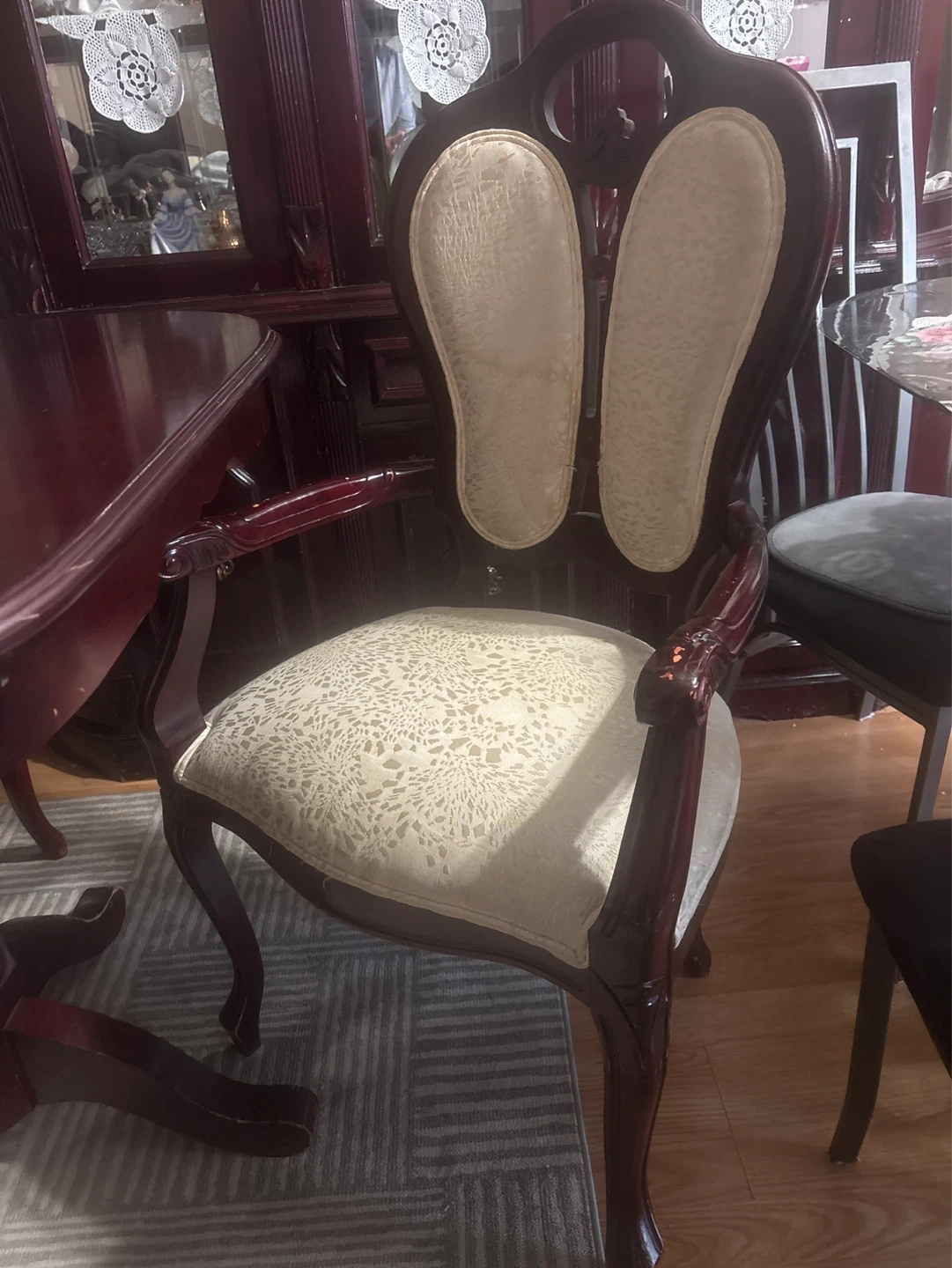 Dining Table and Chairs Set - photo 3